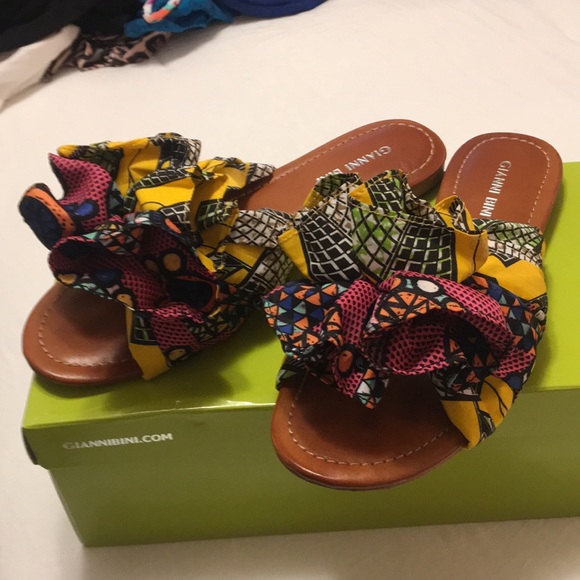 Gianni Bini Shoes - Gianni Bini Sandals “Dakeena”— Sweet! Gianni Bini Shoes - Gianni Bini Sandals “Dakeena”— Sweet!